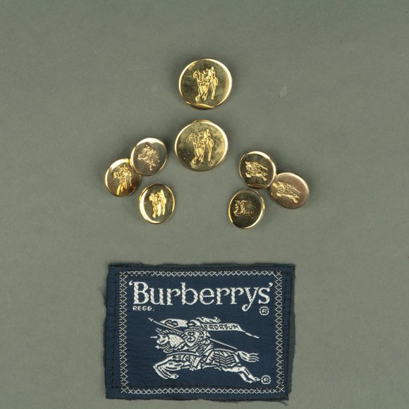 burberry blazer buttons